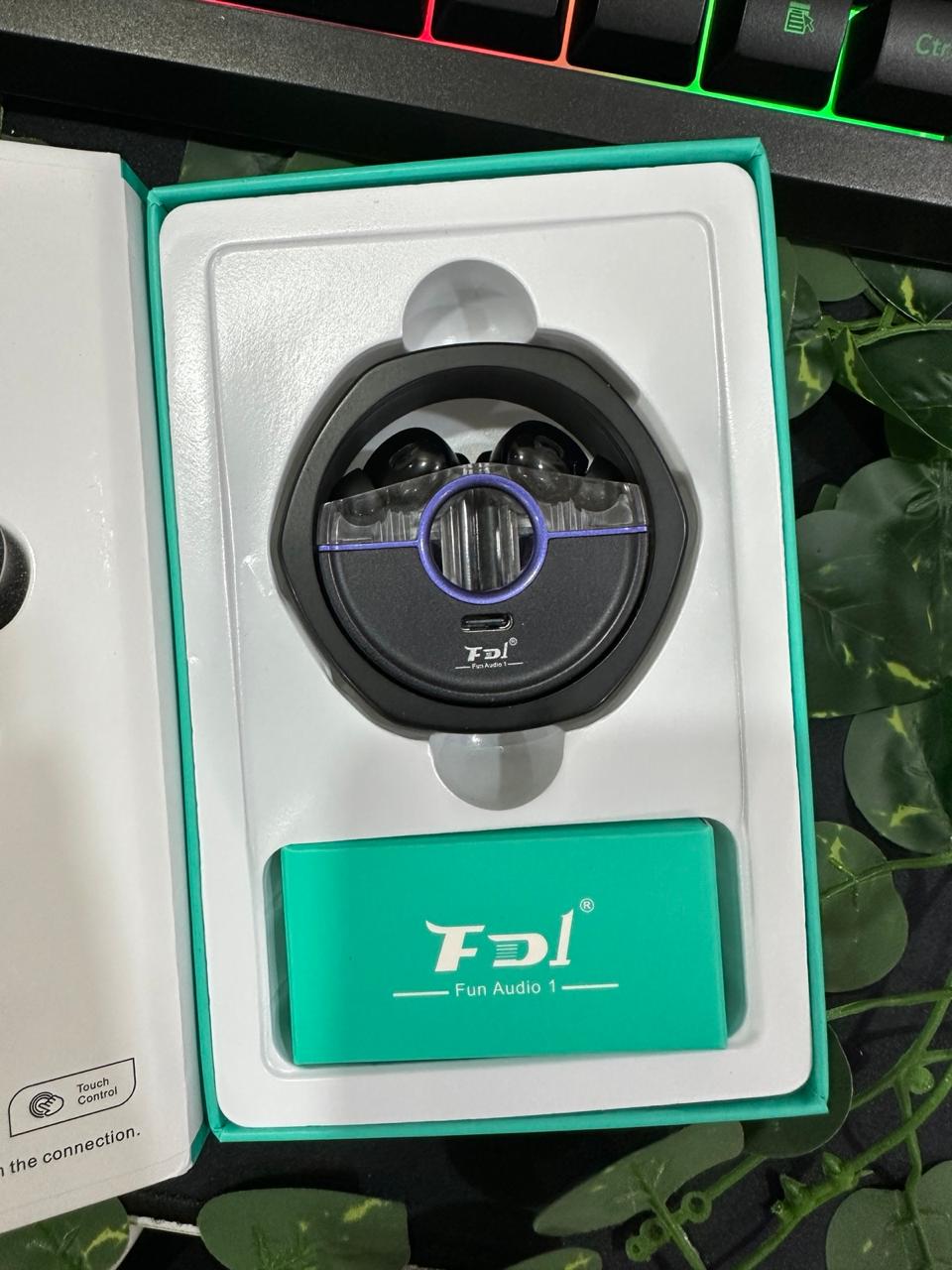 FD1 TWS 19 AIRBUDS - EVERY SOLUTION MART