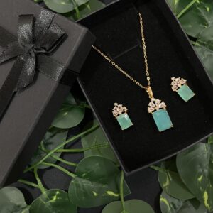 Emerald Muse Jewelry Set