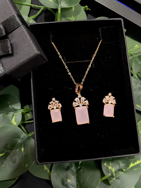 Blush Radiance Jewelry Set