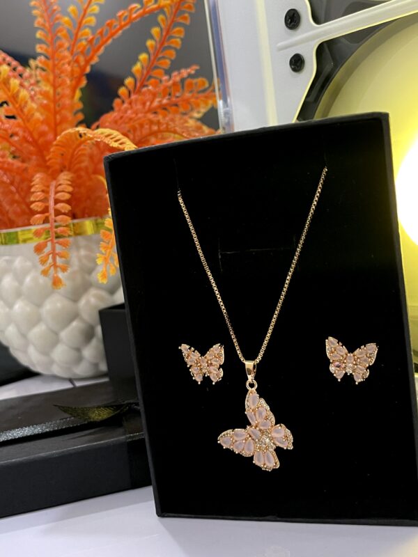 Flutter Charm Jewelry Set
